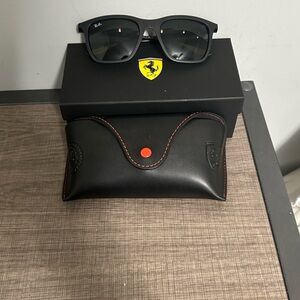 Limited Edition RB4433M Scuderia Ferrari Sunglasses(Certificate of Authenticity)